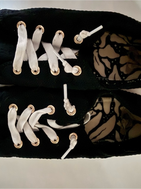 Roxy Shoes - Black Roxy Slip-On Sneakers with White Drawcords Size 9
